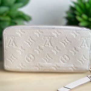 Louis Vuitton Zippy Long Wallet Empriente